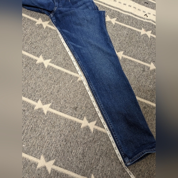 HOLLISTER Hi Rise Mom jeans size 26 - Picture 10 of 15